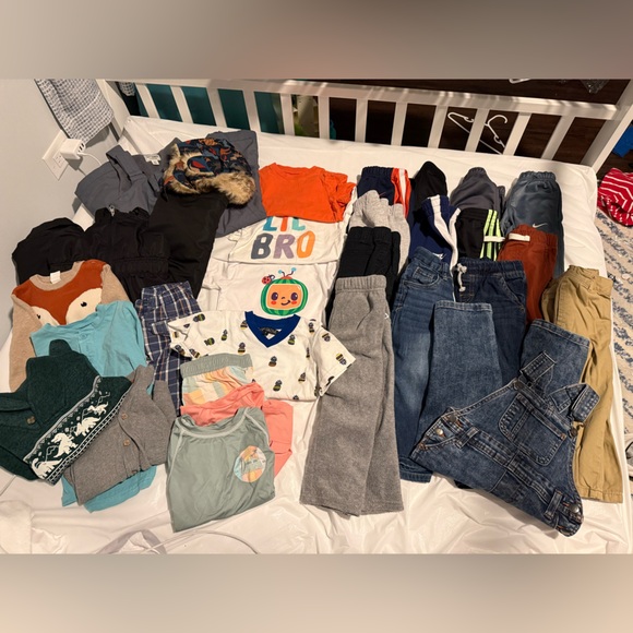 2T Assorted Kids Clothing Bundle